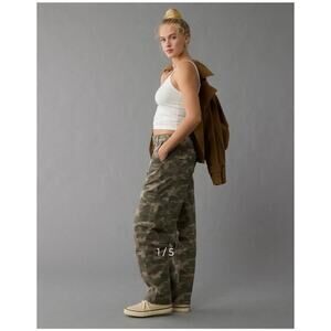 NEW AE Stretch Barrel Cargo Pant in camo Size 8 29w